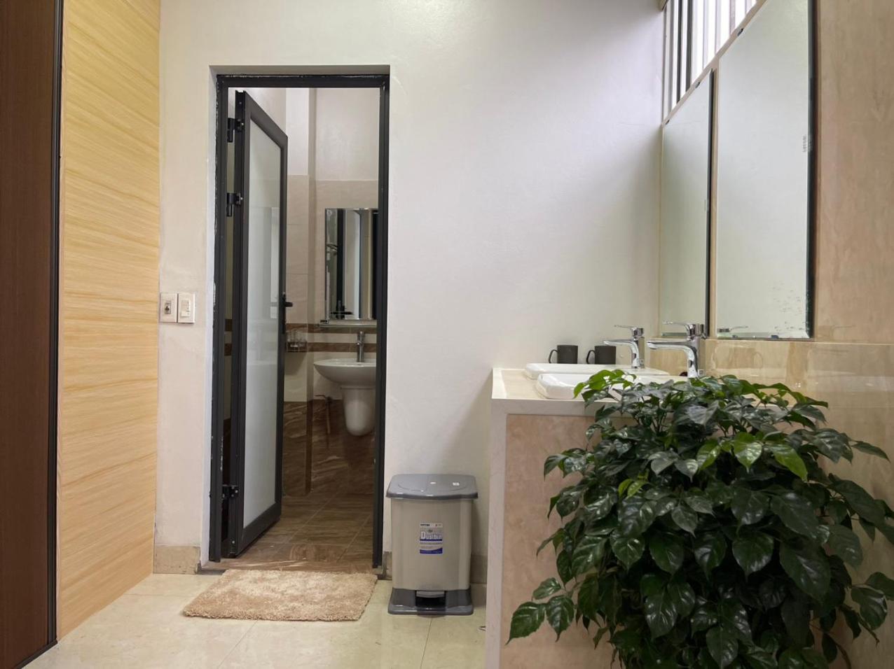 Nhat Sapa Hostel מראה חיצוני תמונה