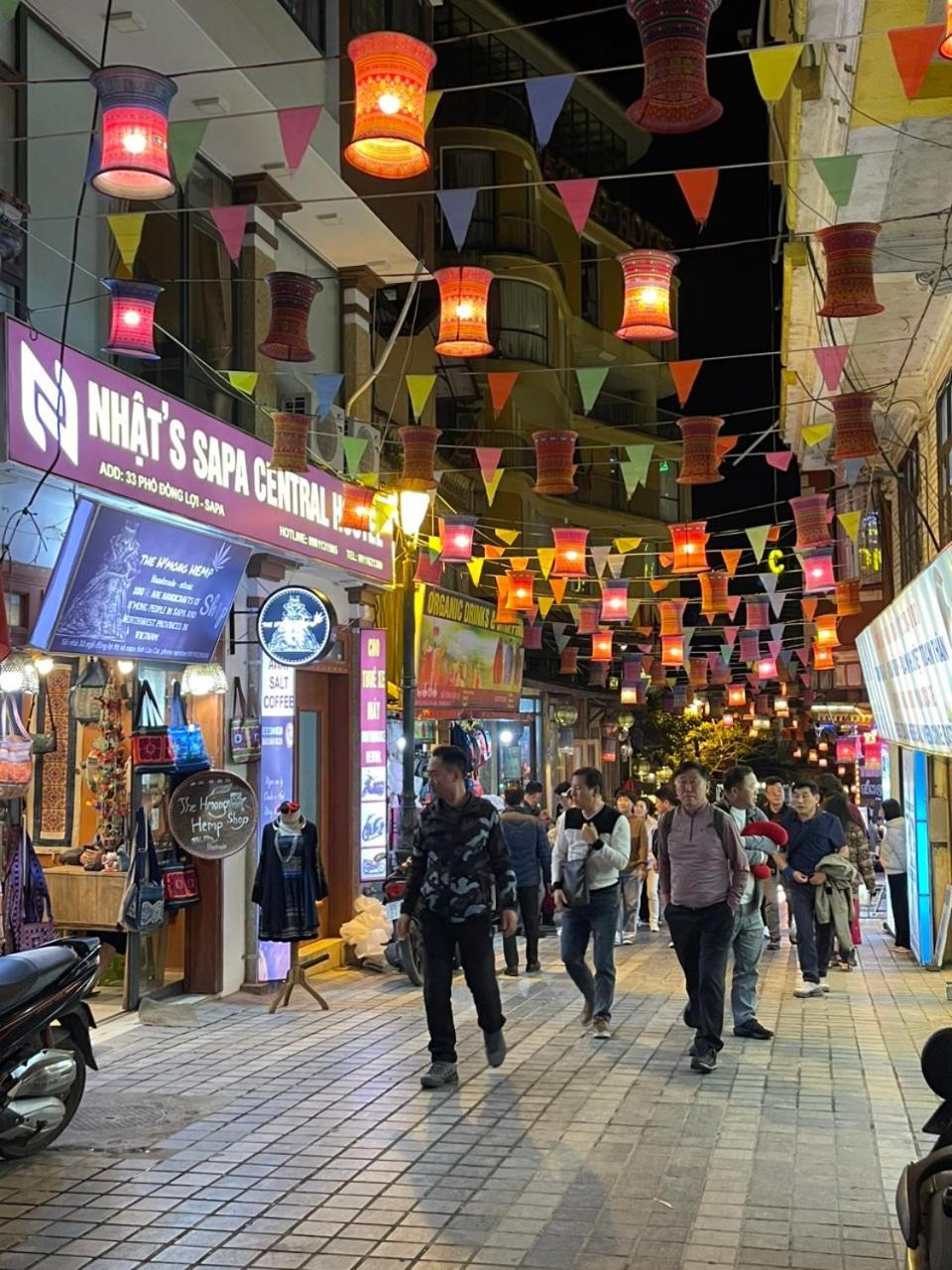 Nhat Sapa Hostel מראה חיצוני תמונה